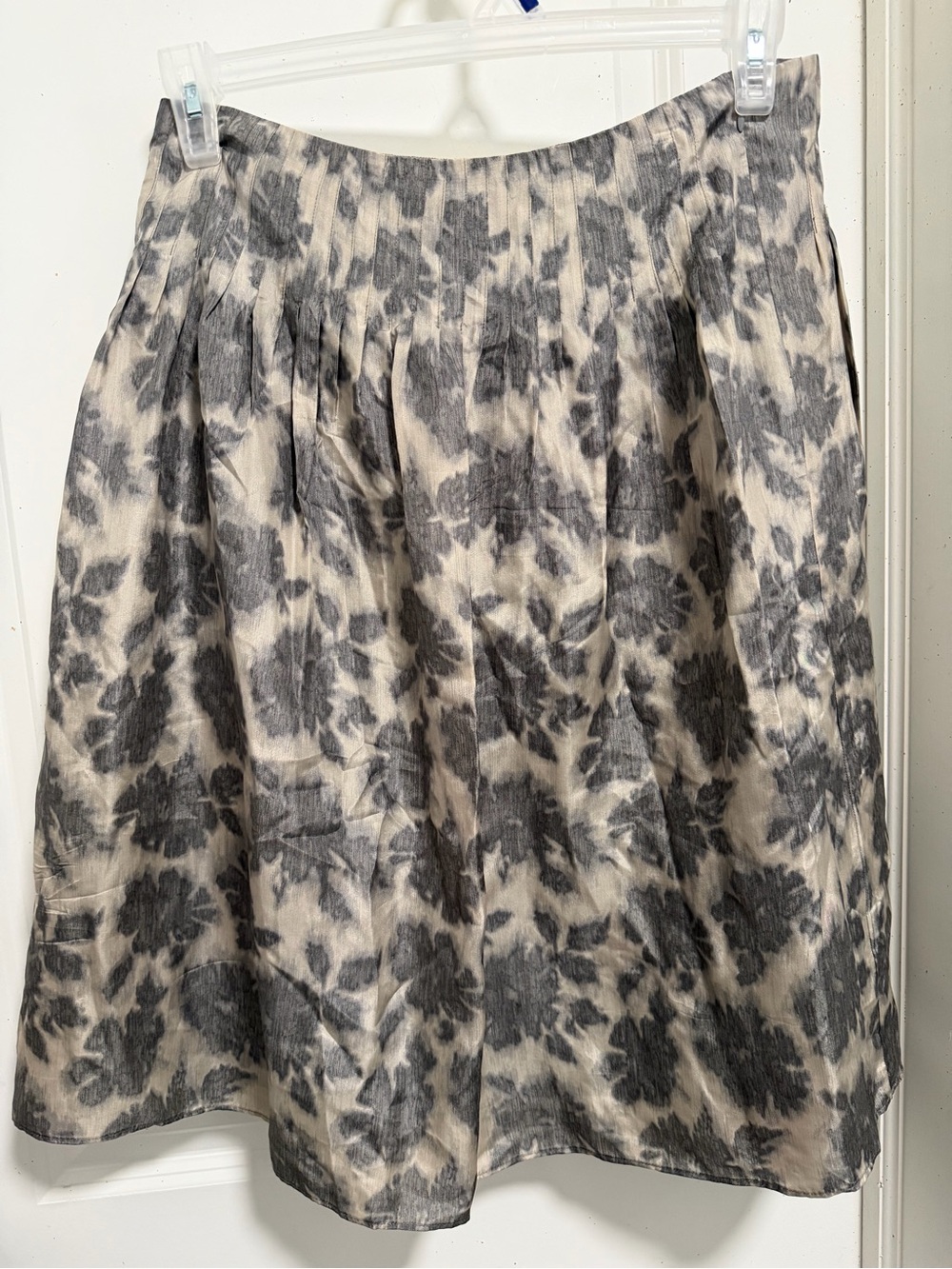 Liz Claiborne Black and Cream Floral Midi Skirt